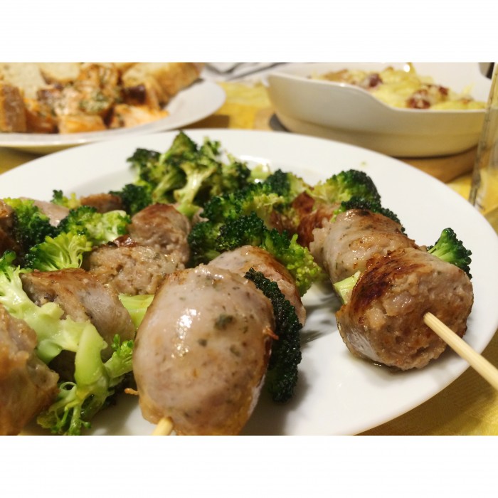 brochetasdelonganizaybrocoli